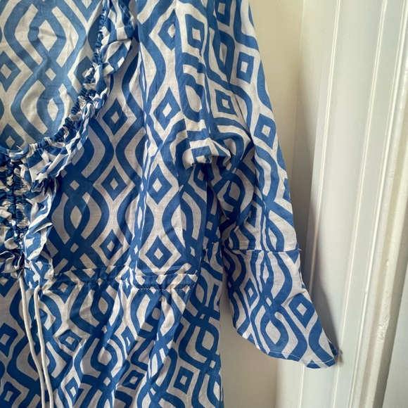 Mud Pie Blue & White Ruffle Cover Up Size Large - Picture 4 of 6